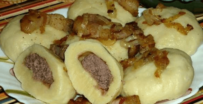 plněné_knedlíky_masem_recept